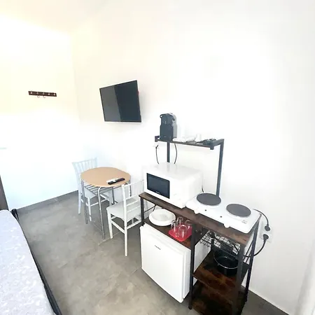 Bed And בית הארחה איפסוס